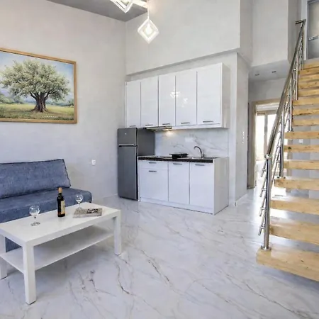 Mpl & Maisonettes 3* Лименария